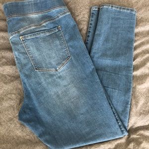 Old Navy Rockstar Jeggings